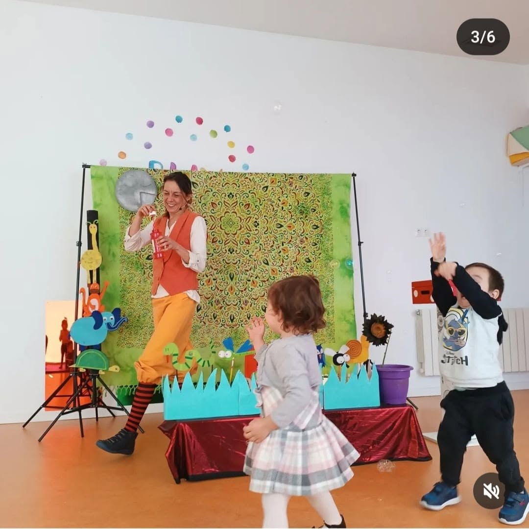 A LA LLUNA art i entorn - PEQUE CONTES - peque4